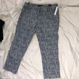 Amanda & Chelsea pants brand new with tags
